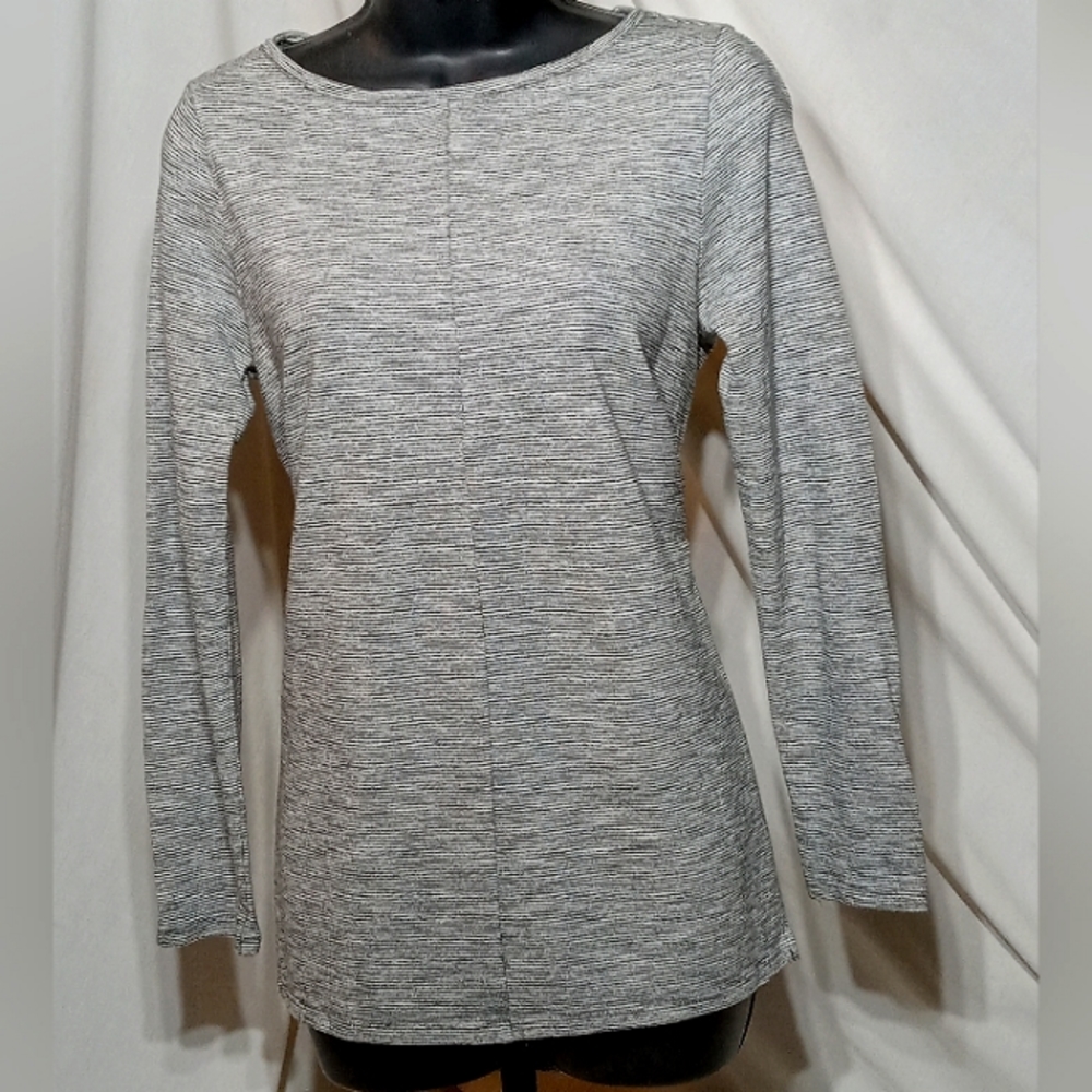 Pure Jill gray top szS